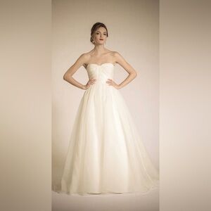 Amy Kuschel Emma Wedding Gown